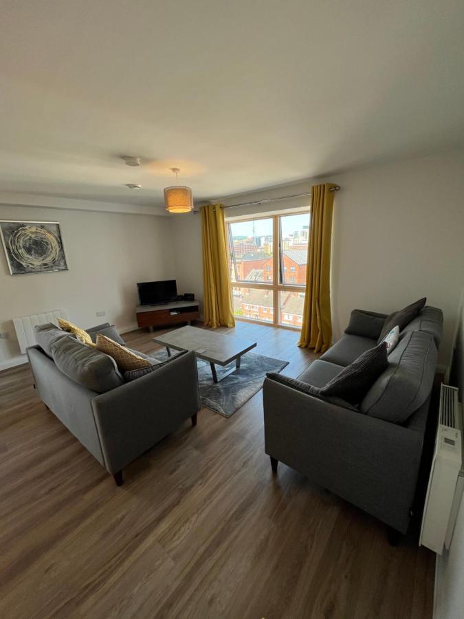 City Centre Luxury Apartments Белфаст Екстериор снимка
