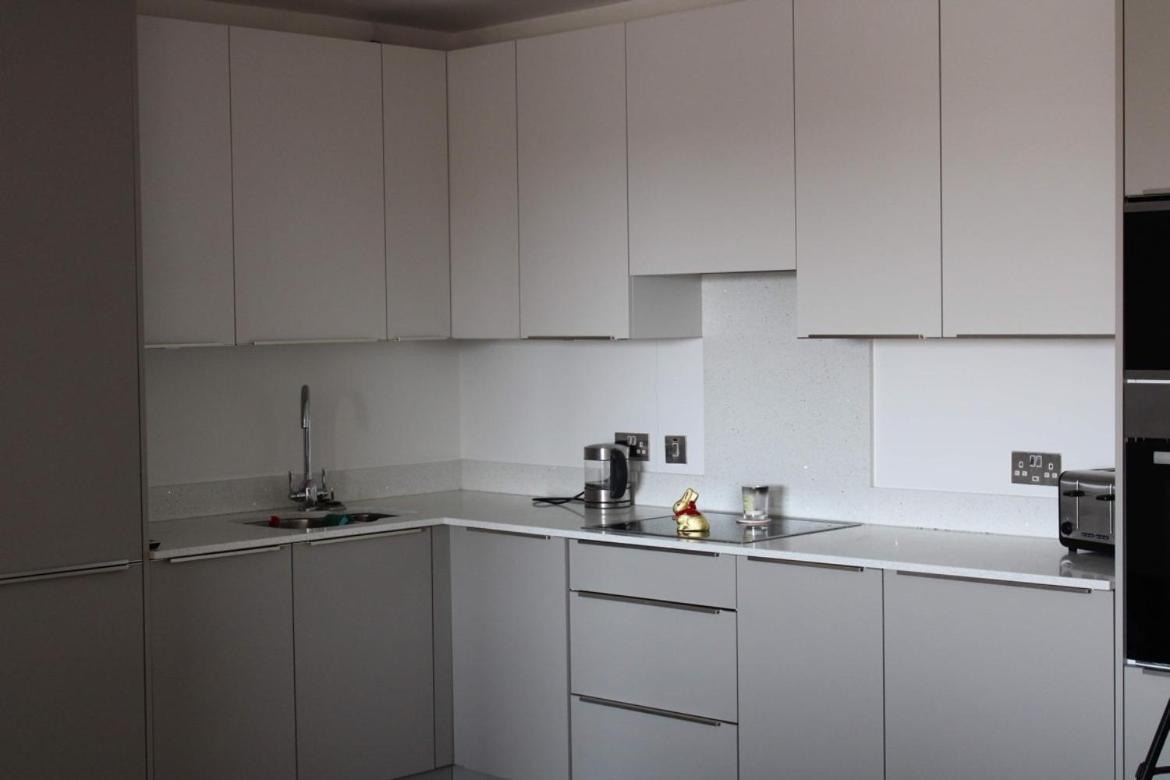City Centre Luxury Apartments Белфаст Екстериор снимка